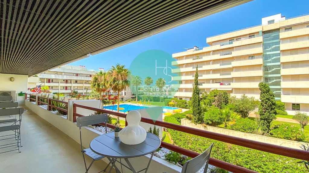 וילהמורה Yes! Incrivel Vista Piscina T2 Hsr Vilamarina מראה חיצוני תמונה