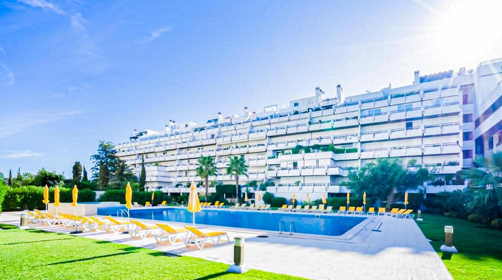 וילהמורה Yes! Incrivel Vista Piscina T2 Hsr Vilamarina מראה חיצוני תמונה