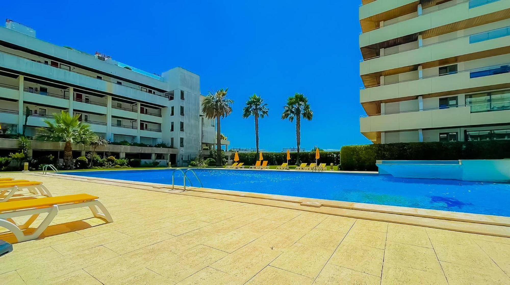 וילהמורה Yes! Incrivel Vista Piscina T2 Hsr Vilamarina מראה חיצוני תמונה